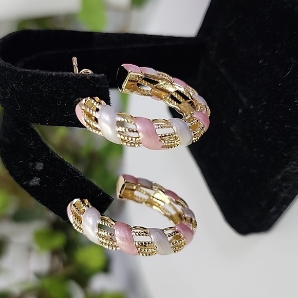 Gold Hoop Earrings with Pink and White New - Picture 4 of 7